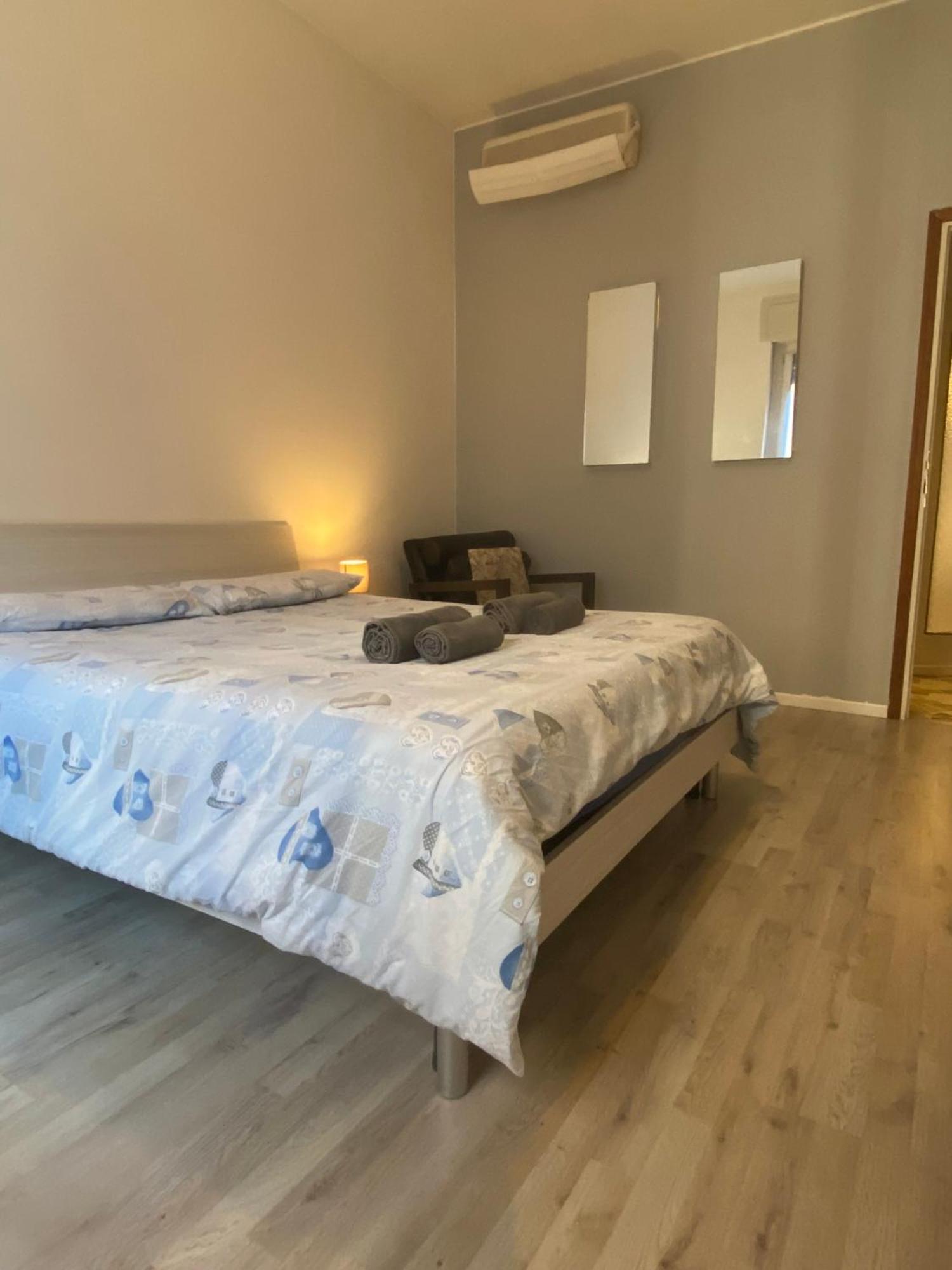 Casa Manolo Corsico Navigli Suite Apartment Milan Luaran gambar