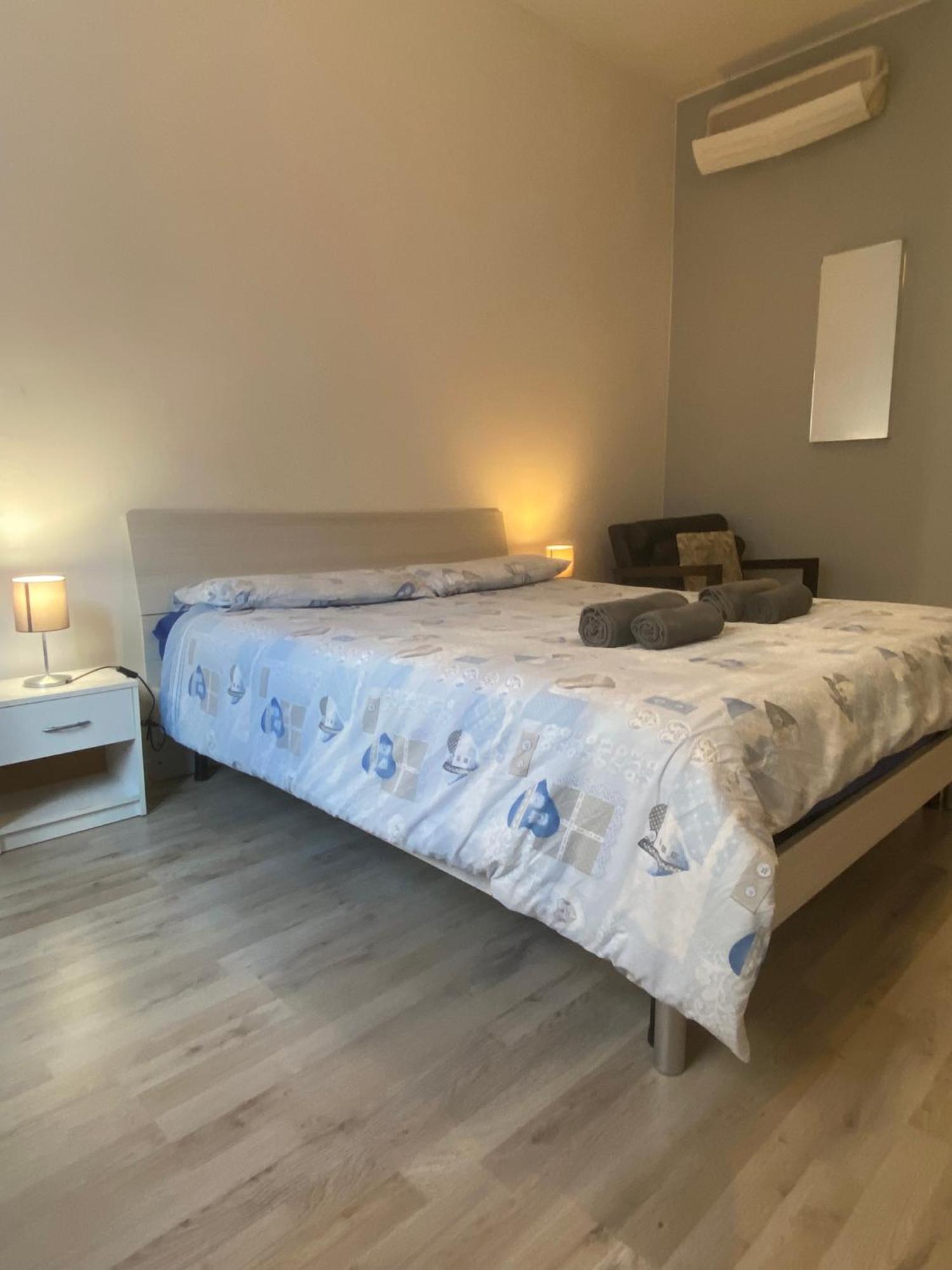 Casa Manolo Corsico Navigli Suite Apartment Milan Luaran gambar